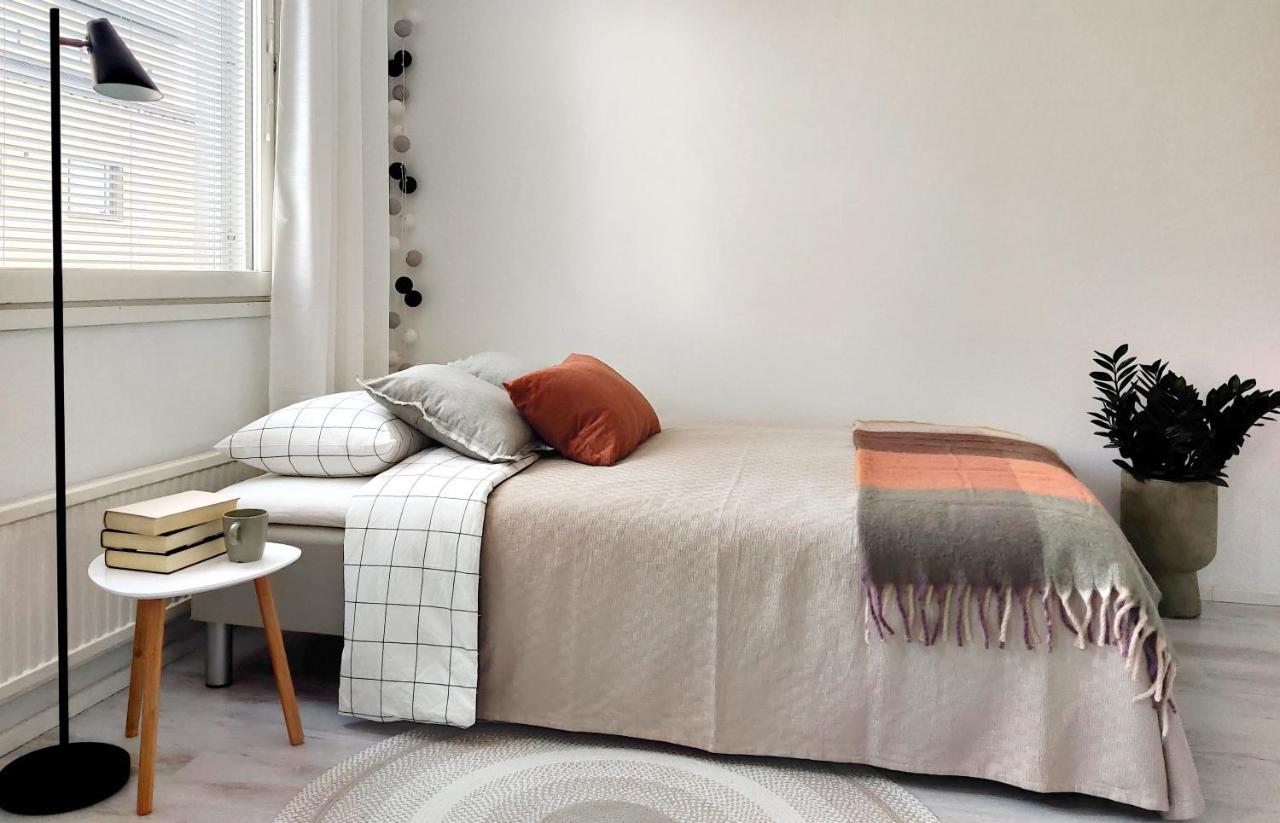 Beautiful Studio In The Heart Of Лахти Екстериор снимка
