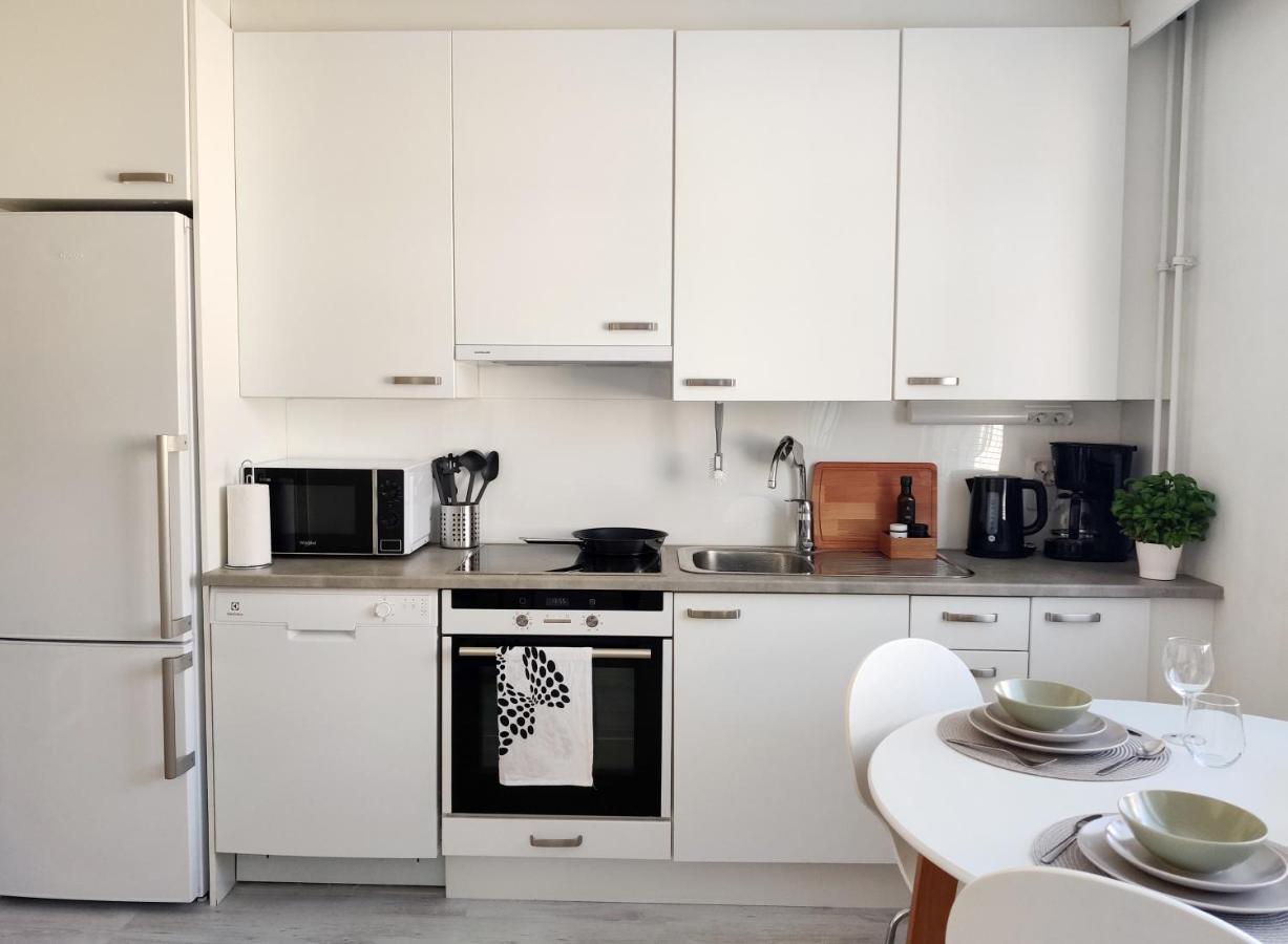 Beautiful Studio In The Heart Of Лахти Екстериор снимка