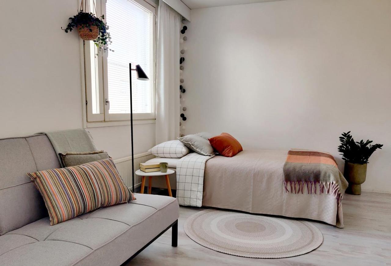 Beautiful Studio In The Heart Of Лахти Екстериор снимка